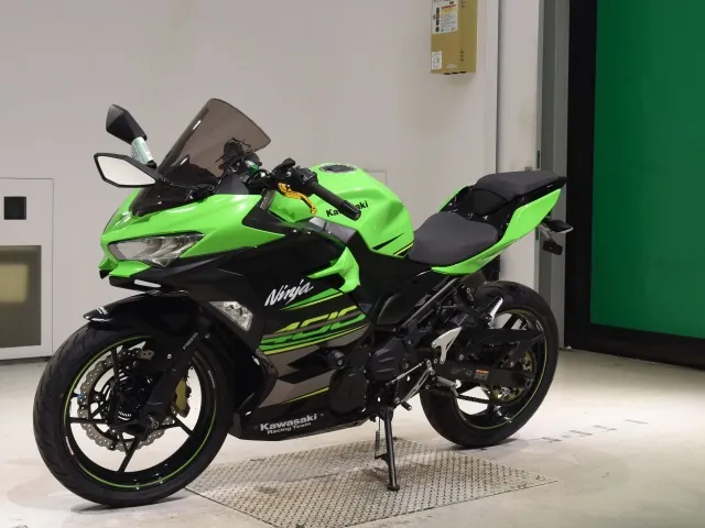 Kawasaki Ninja 400 2018, black | green, фото 4