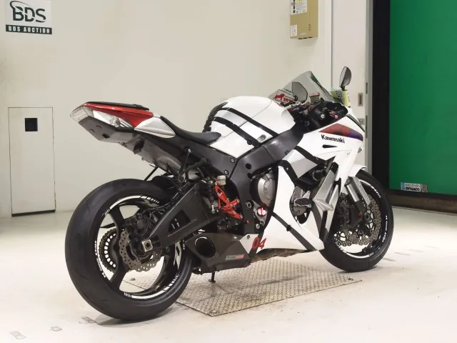 Kawasaki ZX-10RA 2012, белый, фото 5