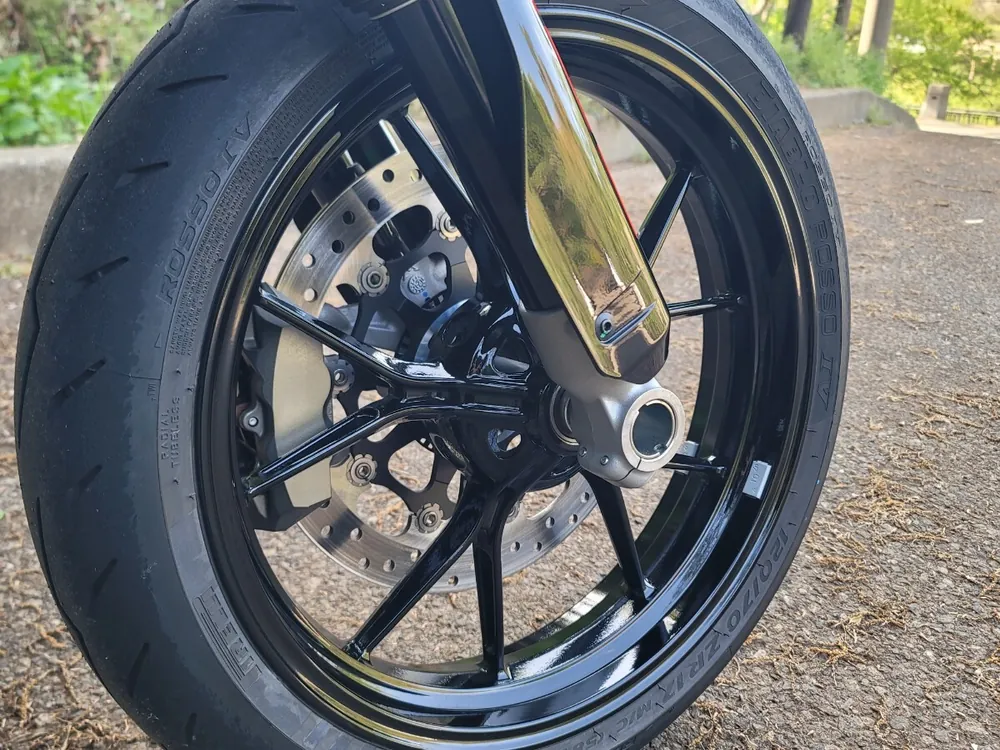 Ducati Hypermotard 698 2024, фото 9