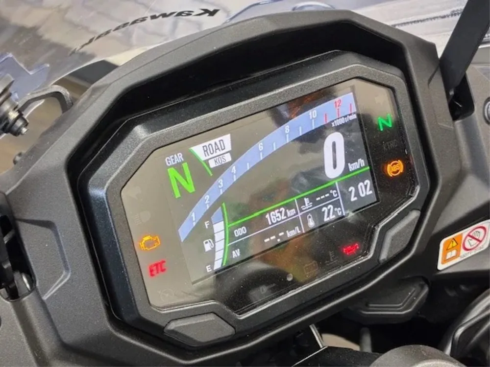 Kawasaki NINJA1000SX 2024, чёрный, серебристый, фото 3