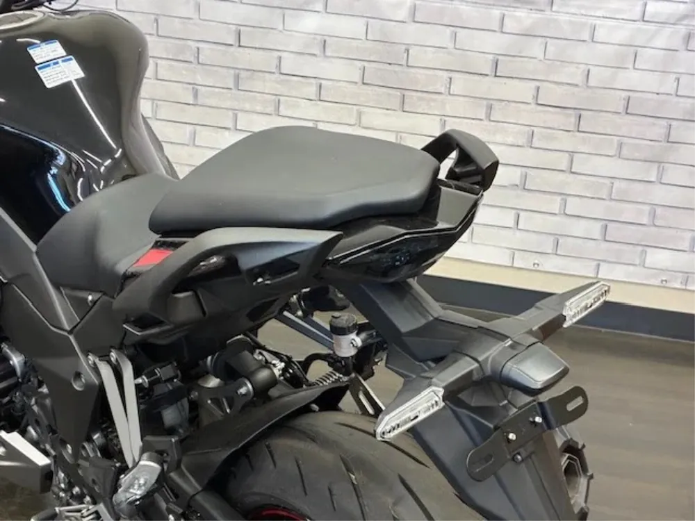 Kawasaki NINJA1000SX 2024, чёрный, серебристый, фото 8