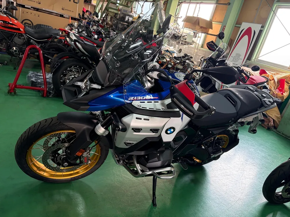BMW R1300Gs Adv Asa 2026, tricolor color, фото 10