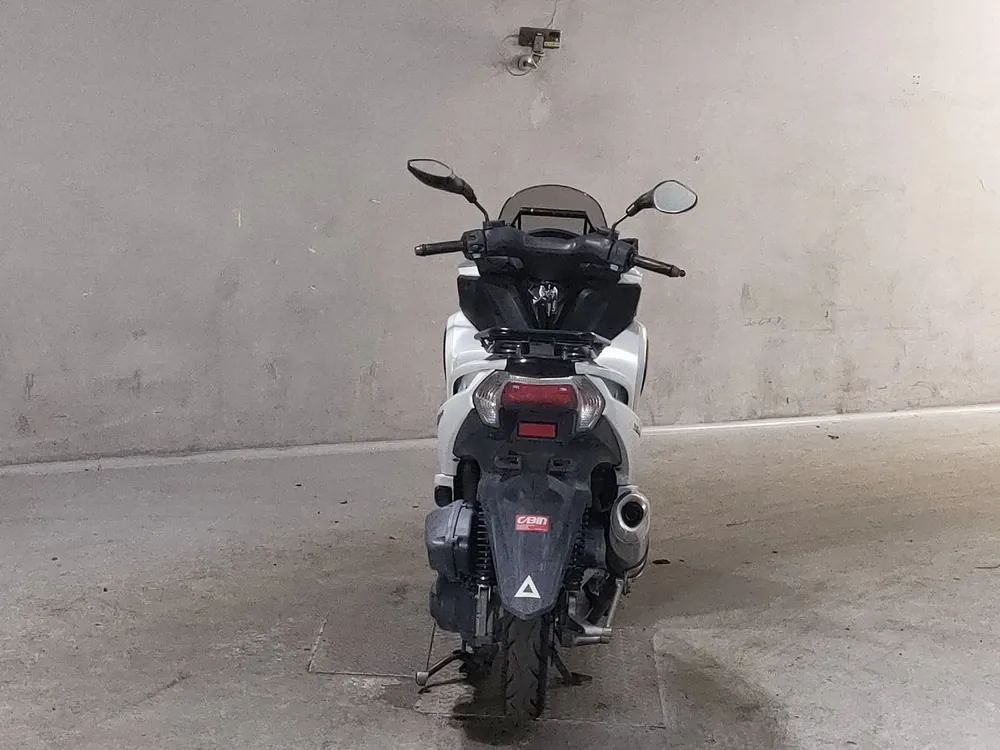 Yamaha Tricity 125, белый, фото 4