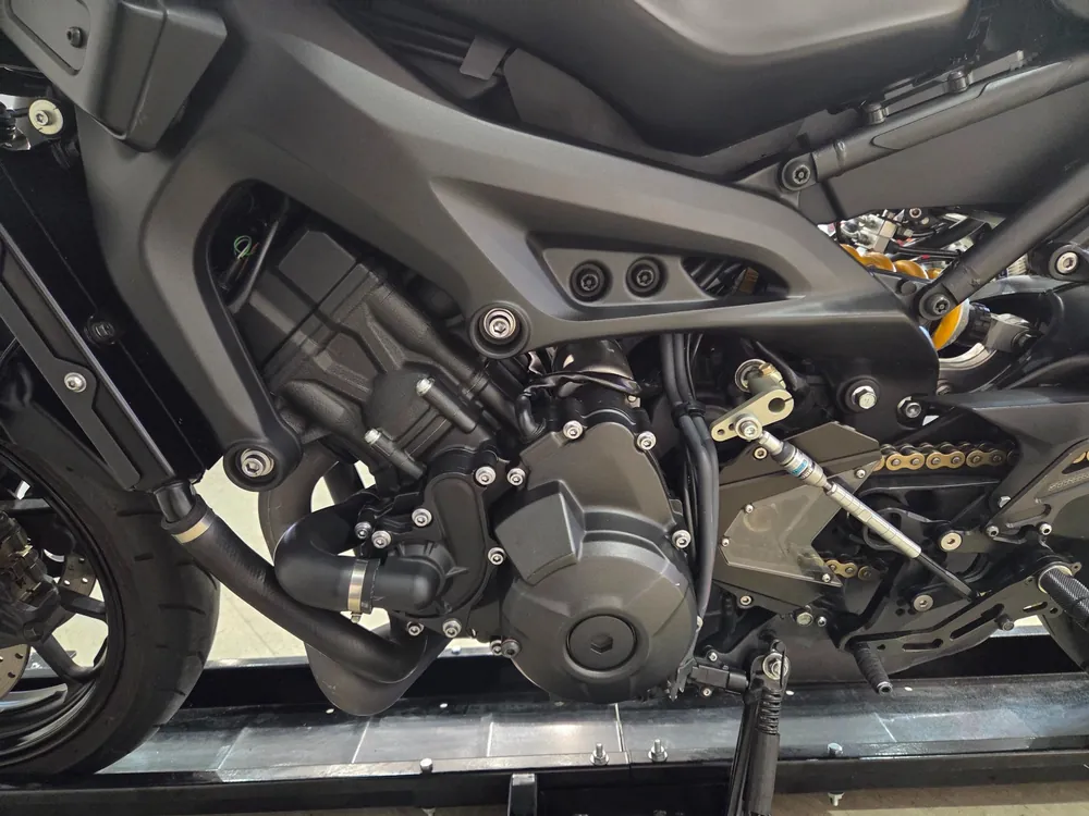 Yamaha XSR900 2016, maddo black, фото 17