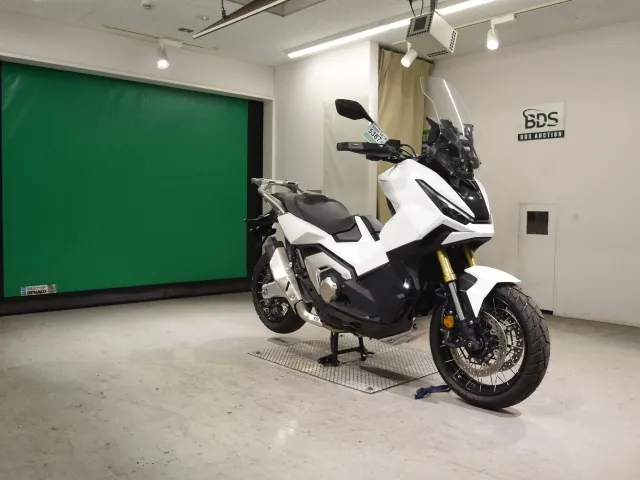 Honda X-ADV750 2024, белый, фото 3