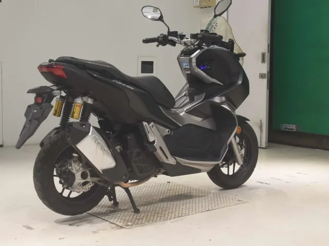 Honda ADV150, matt black, фото 5
