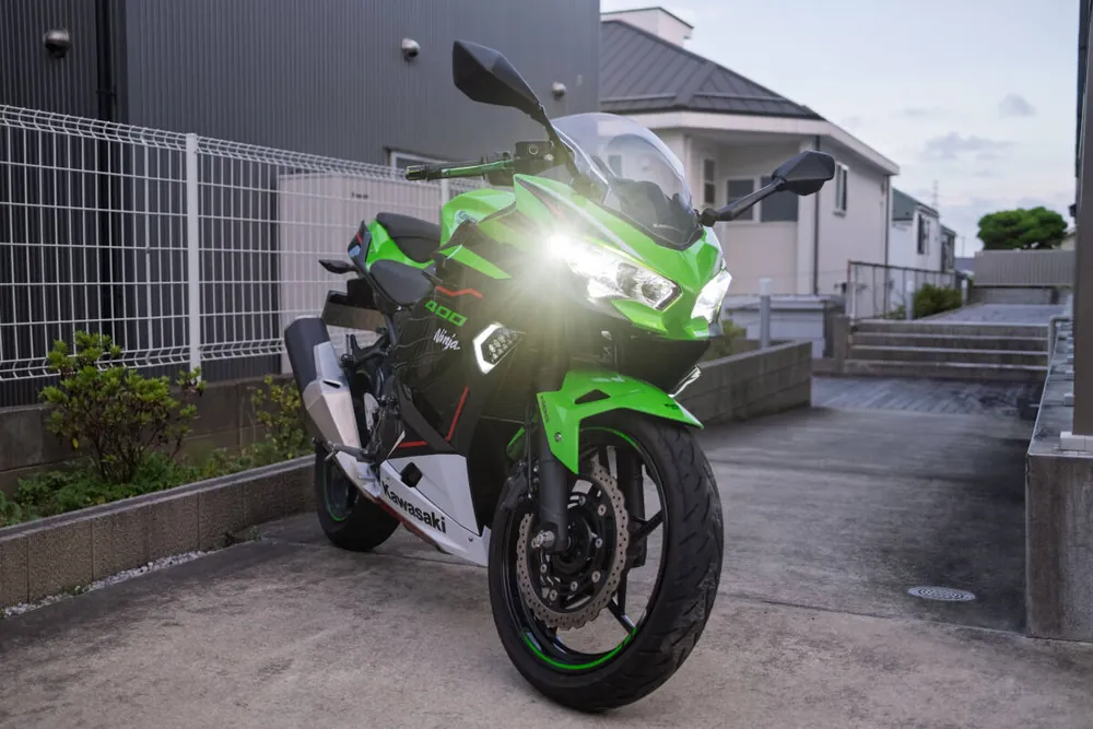 Kawasaki Ninja 400 2022, фото 4