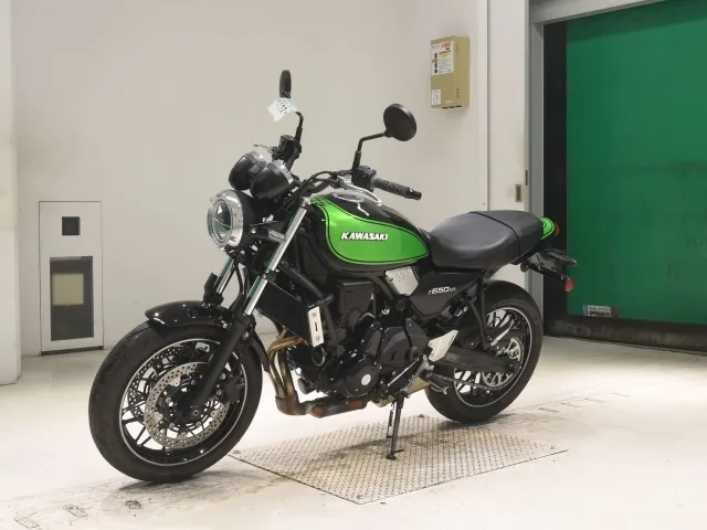 Kawasaki Z650RS 2025, black | green, фото 4