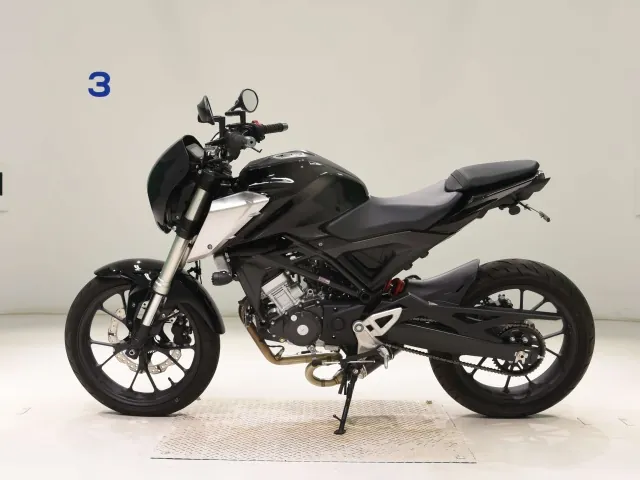 Honda CB125R, чёрный, фото 2