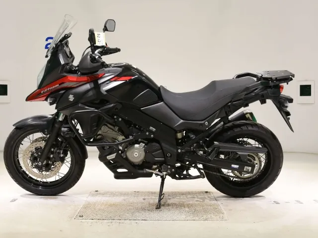 Suzuki V-Strom 650 XT 2021, red | black, фото 2