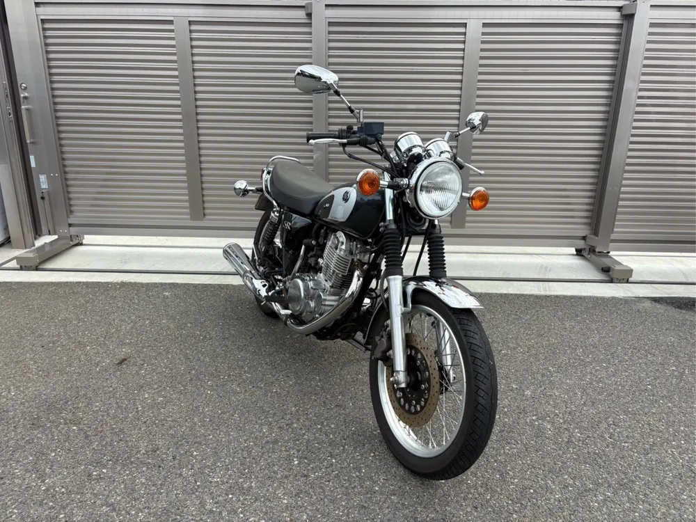 Yamaha SR400 Final Edition Limited 2021, gray/silver, фото 4