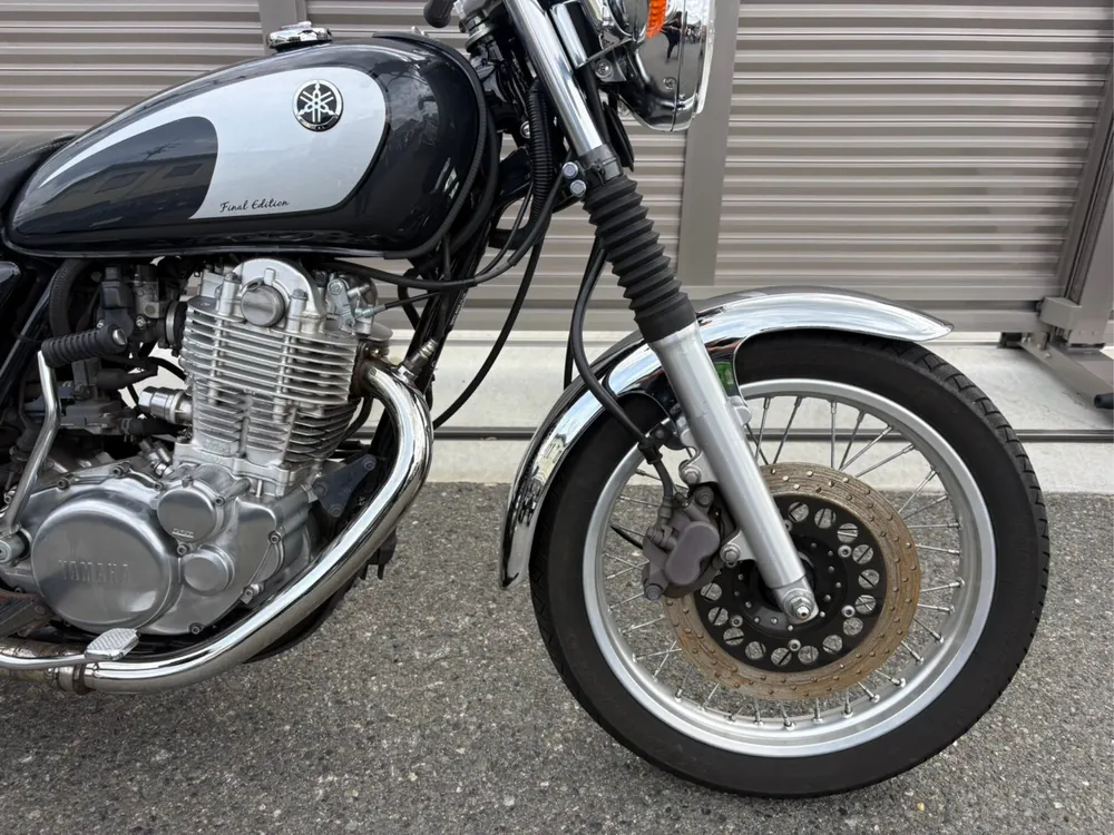 Yamaha SR400 Final Edition Limited 2021, gray/silver, фото 7