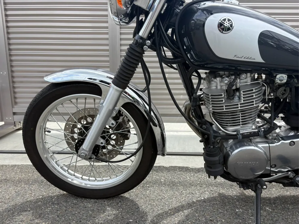 Yamaha SR400 Final Edition Limited 2021, gray/silver, фото 8