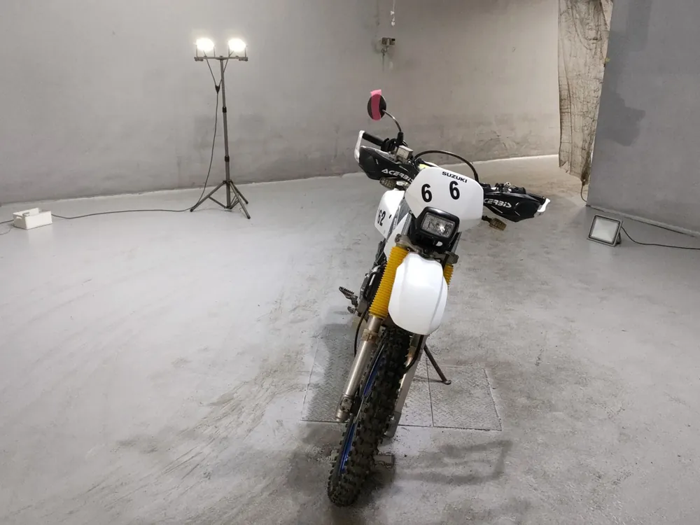 Suzuki DR250R из Японии, фото 3