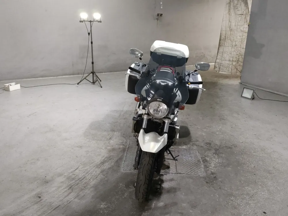 Suzuki Bandit 1250S 2010, белый, фото 3