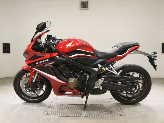Honda CBR650R 2021, white | red | black, фото 2
