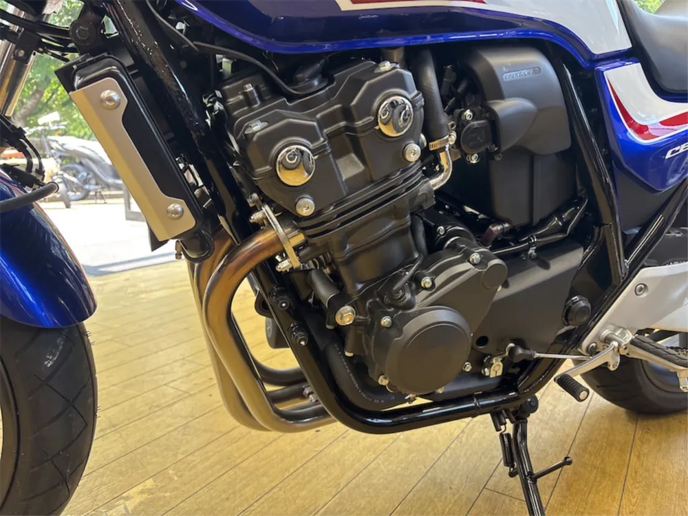 Honda CB400SB 2022, белый, синий, фото 11