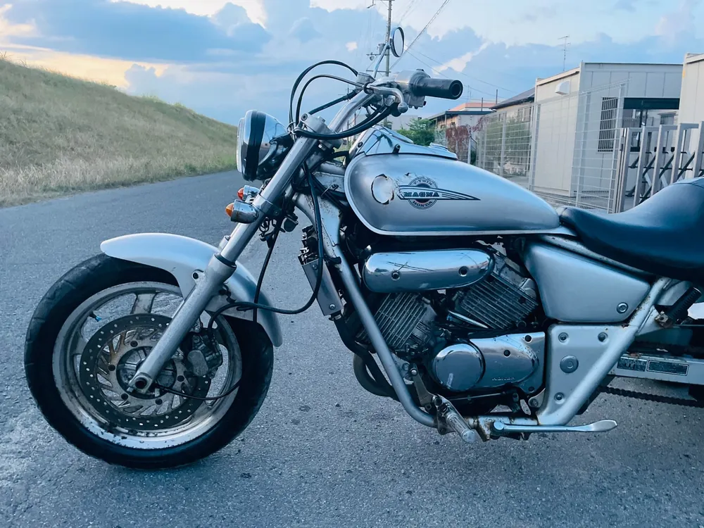 Honda V-Twin Magna 250, серебристый, фото 13