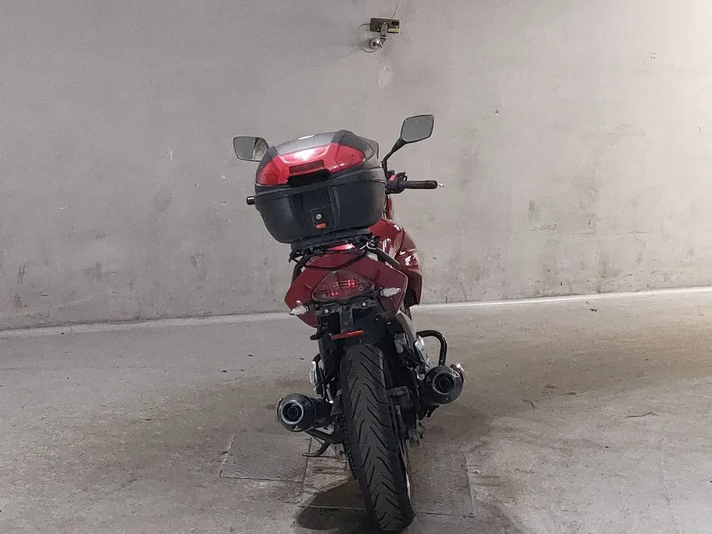 Suzuki GSR250S, красный, фото 4
