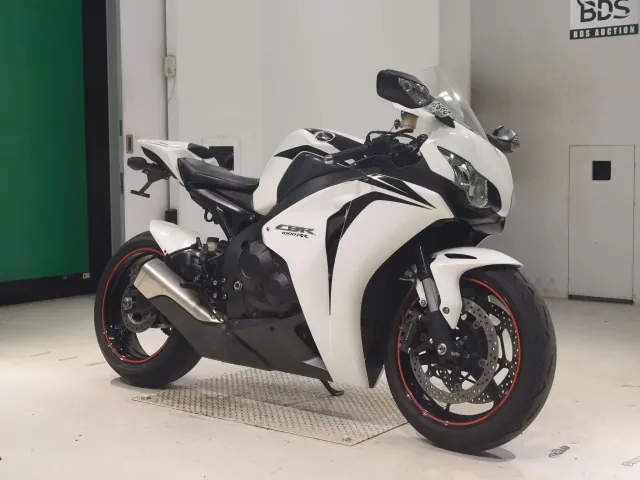 Honda CBR1000RR 2009, white | black, фото 3