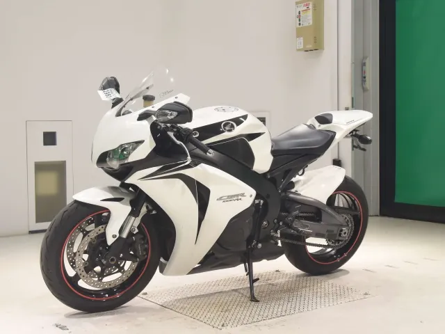 Honda CBR1000RR 2009, white | black, фото 4