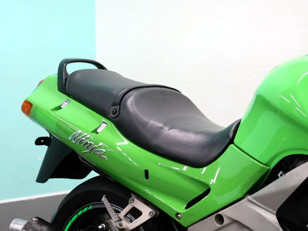 Kawasaki ZZR400 1993, фото 9