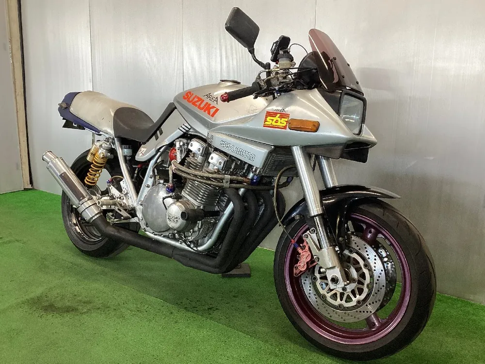 Suzuki GSX1100S Katana 1990, фото 3
