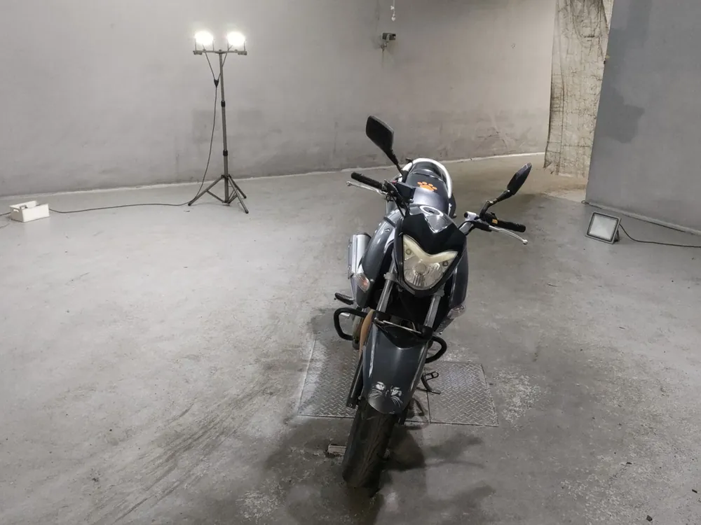 Suzuki GSR250S, серый, фото 3