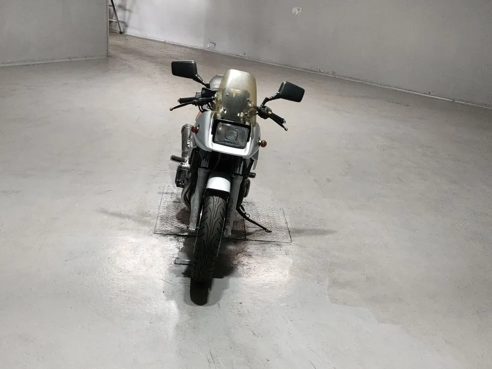 Suzuki GSX400S Katana 1993, серебристый, фото 3