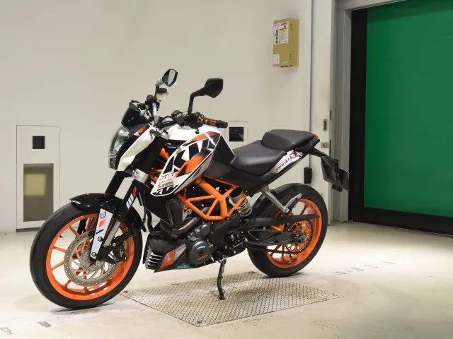 KTM 390 Duke 2018, white | black, фото 4