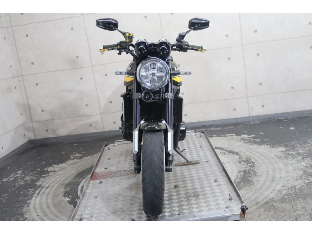Kawasaki Z900RS 2020, зелёный, фото 4