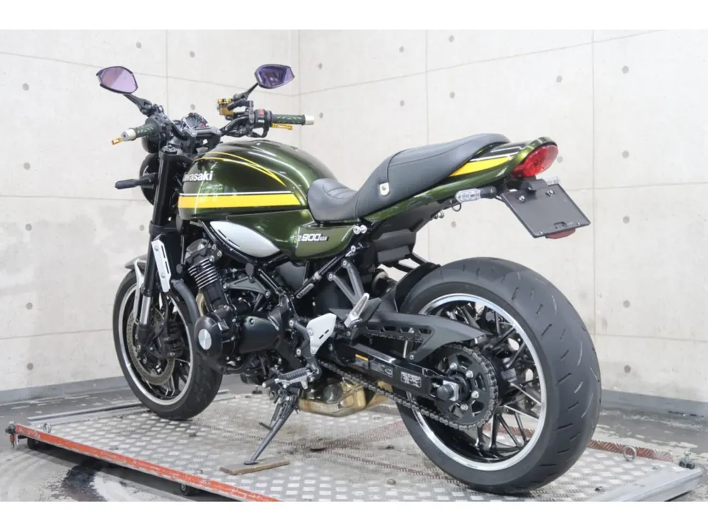Kawasaki Z900RS 2020, зелёный, фото 8