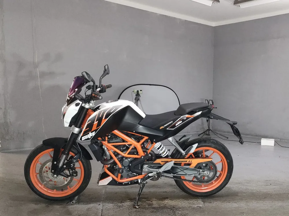 KTM 390 Duke 2017, белый, фото 2