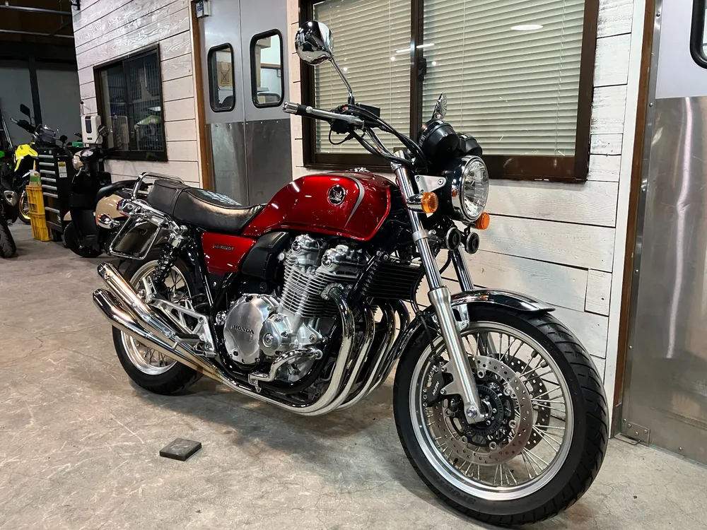 Honda CB1100F 2016, w red, фото 7