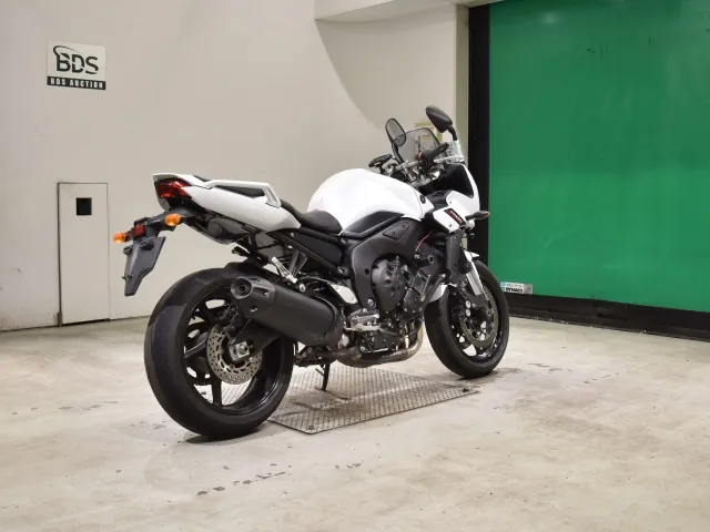 Yamaha FZ1 2013, белый, фото 5