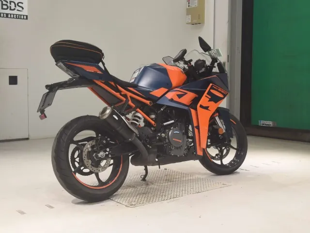 KTM RC 390 2023, оранжевый, фото 5