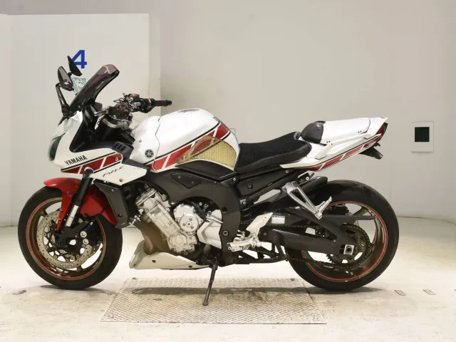 Yamaha FZ-1 FEATHER 2009, white | red | black, фото 2