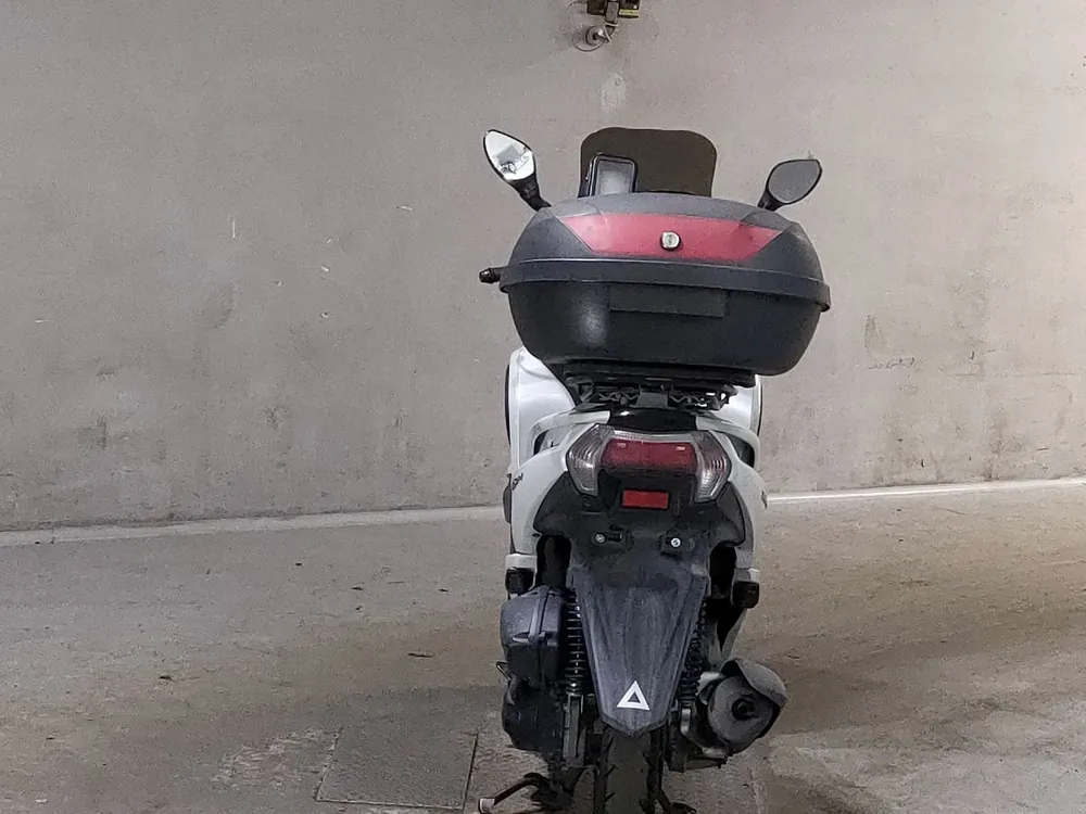 Yamaha Tricity 125, белый, фото 4