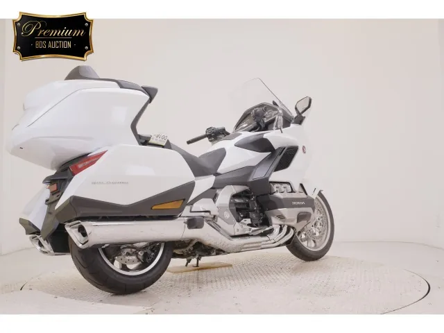 Honda GL1800 2026, белый, фото 5