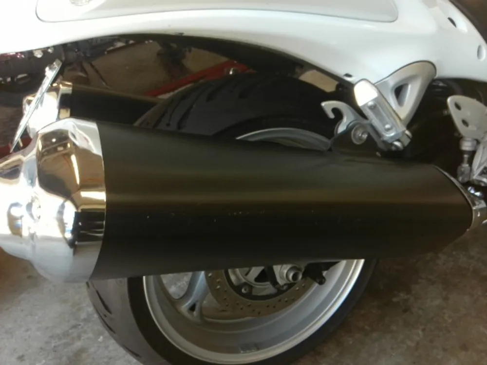 Suzuki GSX1300R 2009, p white, фото 4
