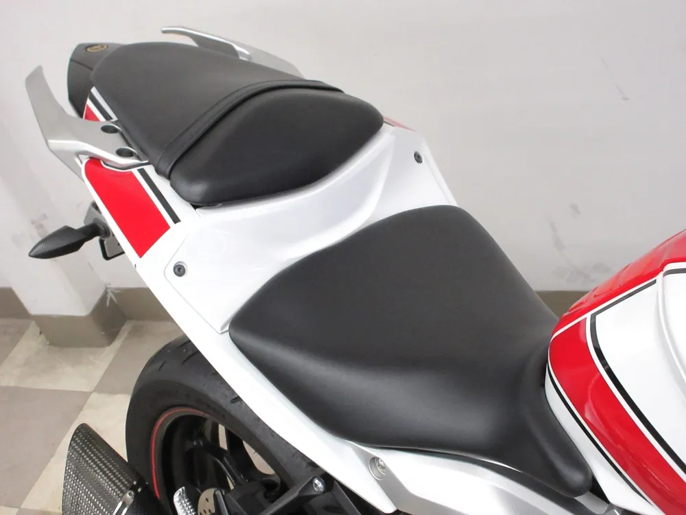 Yamaha YZF-R25, white / red, фото 13