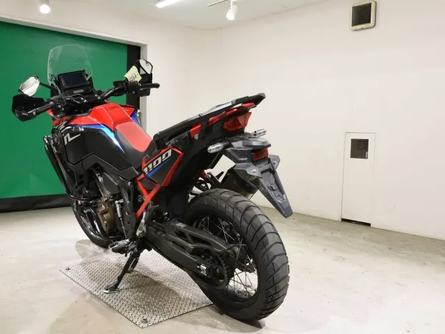 Honda CRF1100L 2025, red | black, фото 6