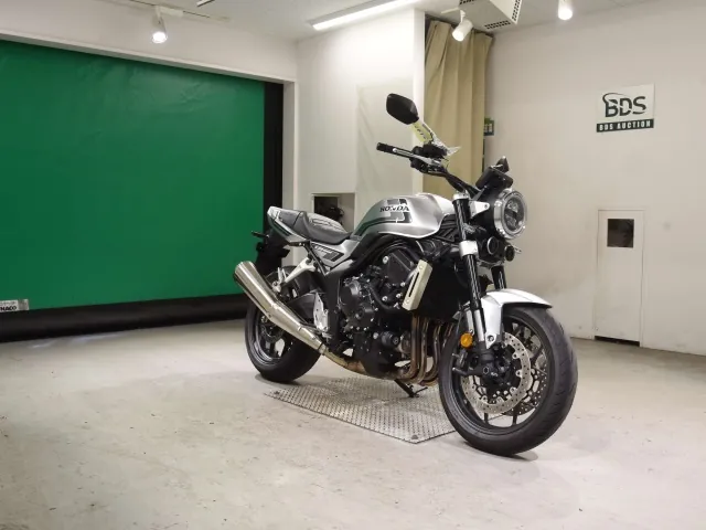 Honda CB1000F 2025, серебристый, фото 3