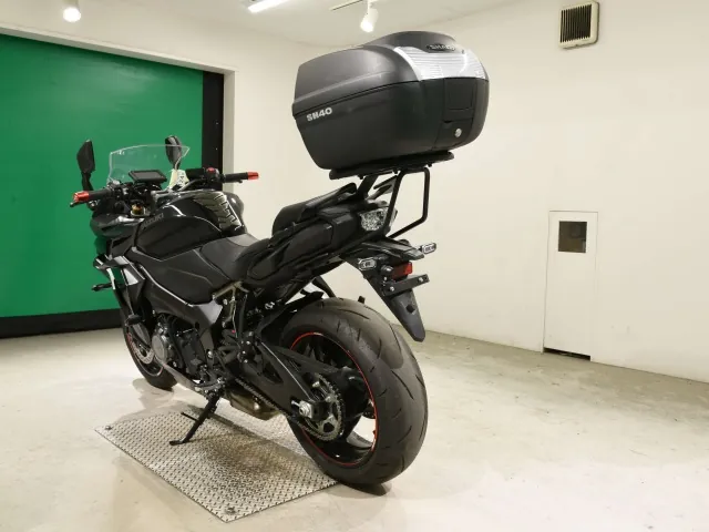 Suzuki GSX-S1000GX 2022, чёрный, фото 6