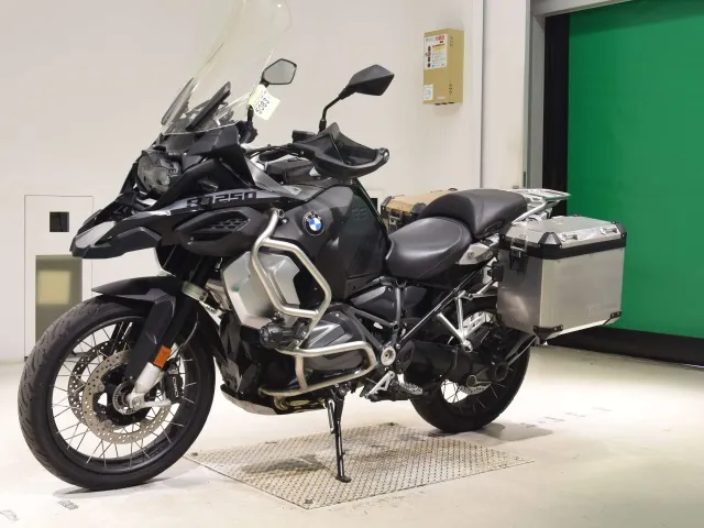 BMW R1250Gs Adventure 2021, matt black, фото 4