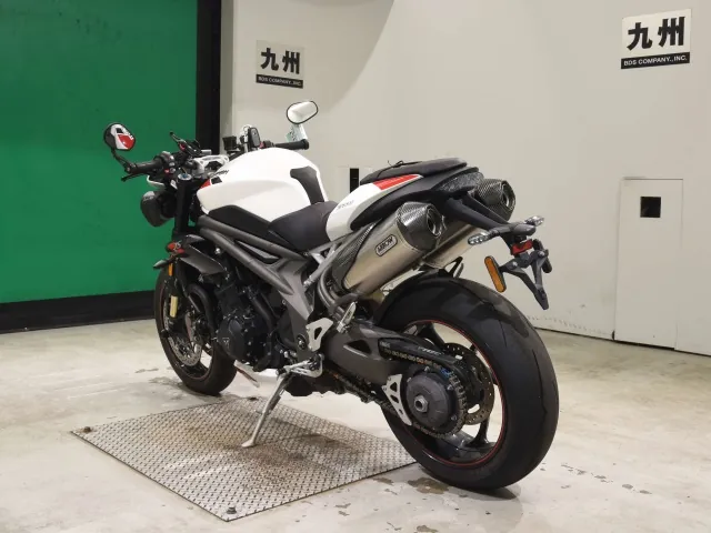 Triumph Speed Triple RS 2019, white | red, фото 6