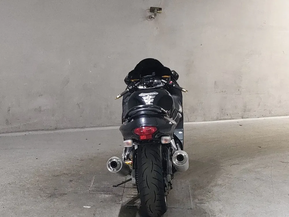 Suzuki GSX1300R 2006, чёрный, фото 4