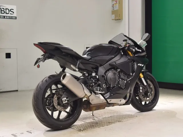 Yamaha YZF-R1 2017, чёрный, фото 5