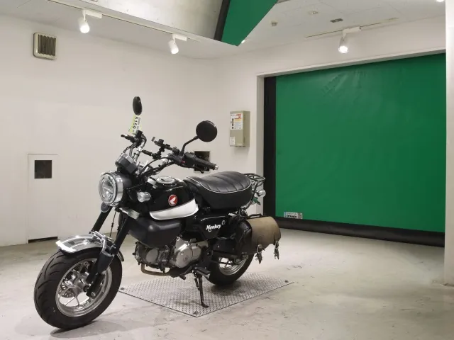 Honda Monkey 125, белый, чёрный, фото 4