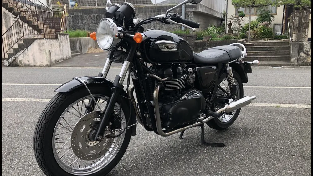 Triumph Bonneville T100 2005, фото 4